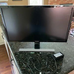 Samsung 4K monitor